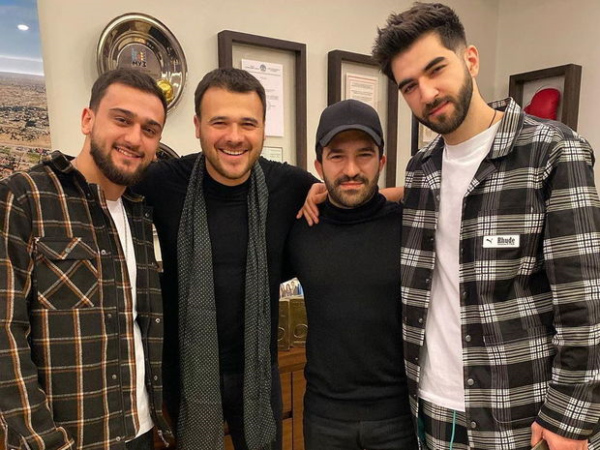 Emin Ağalarov azərbaycanlı sənətçilərin uğurlarından yazdı